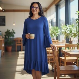LuLaRoe Royal Blue Flare Sleeve Tunic